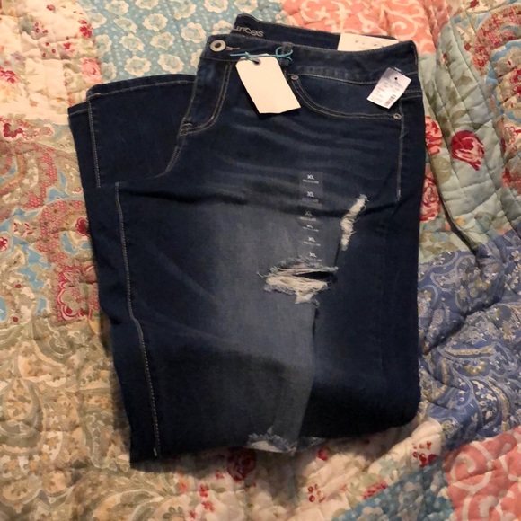 Jeans - Picture 1 of 4